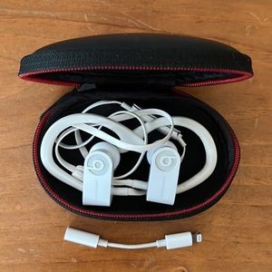 Powerbeats 3